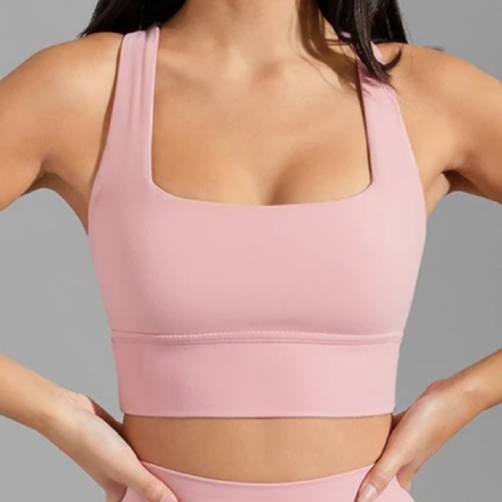 Revolution Sports Bra Pink Salt • Buffbunny